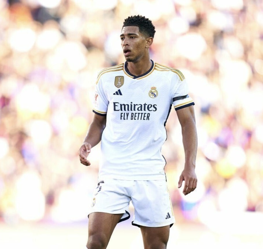 杜埃破门登贝莱建功 大巴黎2-1距榜首1分