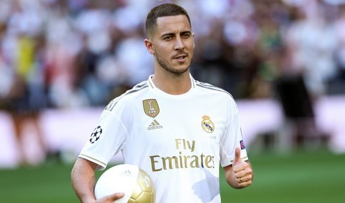 仅单男主卡池更新，叠纸深空又冲畅销总榜第一