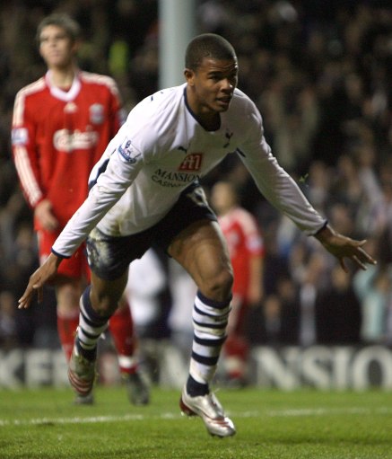 中国电竞上半年收入127亿直播占大头，电竞成促消费新引擎